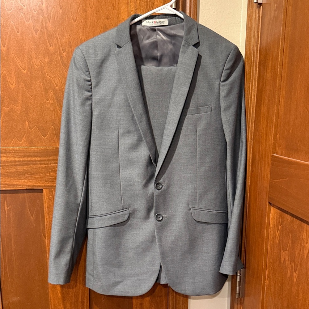 Boys size 18 Gray suit